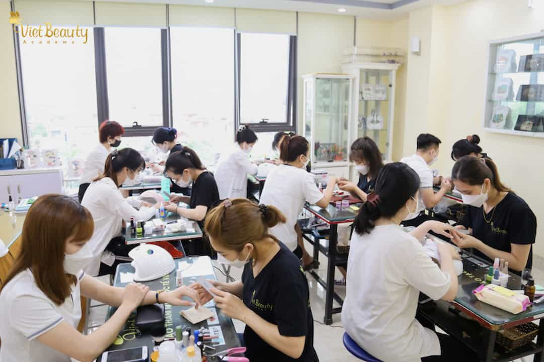 Học nghề nail tại Hà Nội uy tín