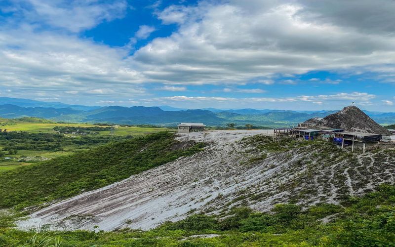 Check-in tại đèo Thung Khe
